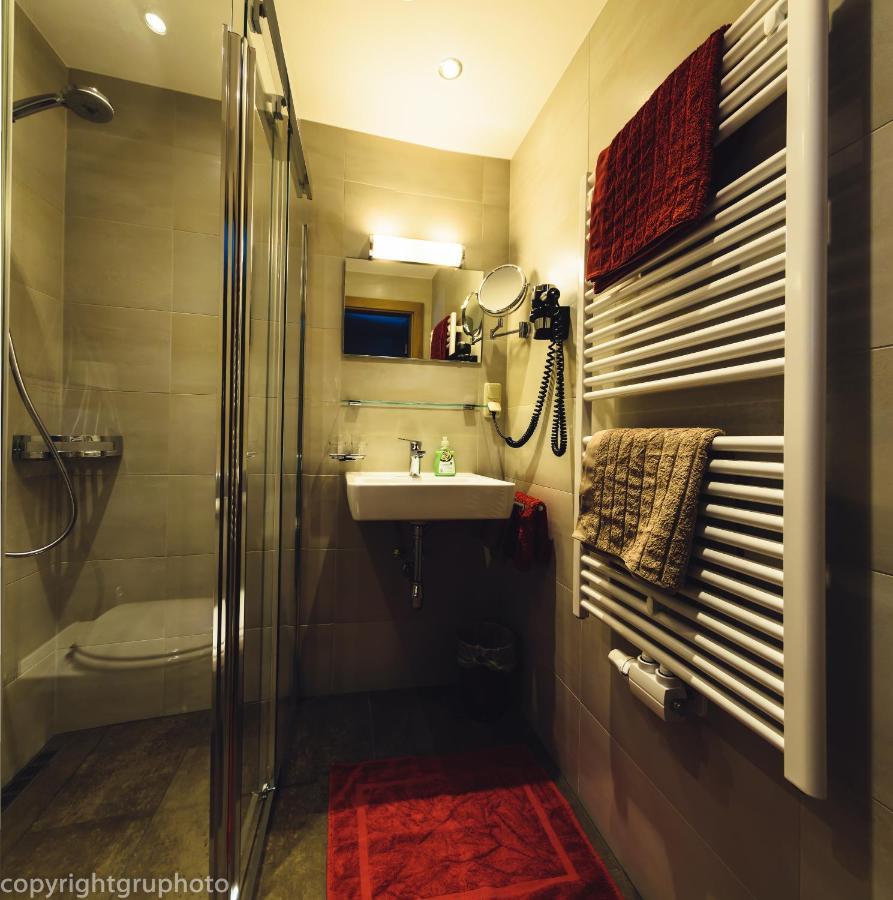 Haus Stockibach Hotel ซังคท์อันทอนอัมอาร์ลแบร์ก ภายนอก รูปภาพ